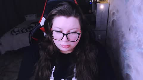 Snapshot of ginger_grayy chatting on January 5, 2025, 7:49 pm Alexa here online show from January 5, 2025, 7:49 pm