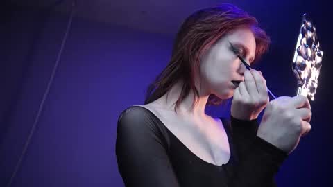        im expecting 350 thumbs up on my altar   online show from March 15, 2026, 10:05 pm