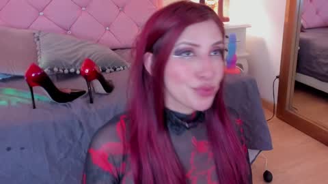 Ginger online show from February 7, 2025, 10:52 pm