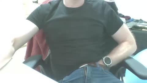 Snapshot of ginger_xxx chatting on May 25, 2026, 8:37 pm mike online show from May 25, 2026, 8:37 pm