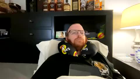 gingerginger111 online show from February 3, 2026, 2:32 am