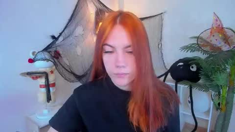 gingerr_pie online show from November 10, 2025, 6:40 pm