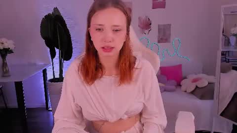Snapshot of ginnygingergirl chatting on July 26, 2026, 5:15 am Ginny online show from July 26, 2026, 5:15 am