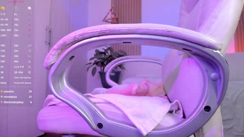 Kendall online show from January 11, 2025, 5:18 pm