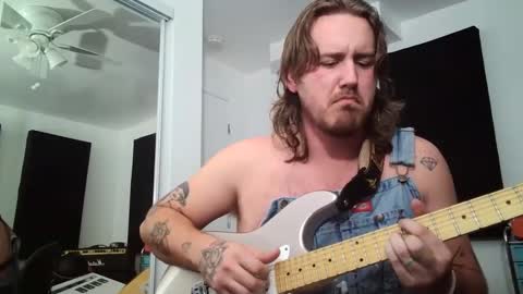 Snapshot of ginsolo69 chatting on December 29, 2024, 12:20 am ginsolo69 online show from December 29, 2024, 12:20 am