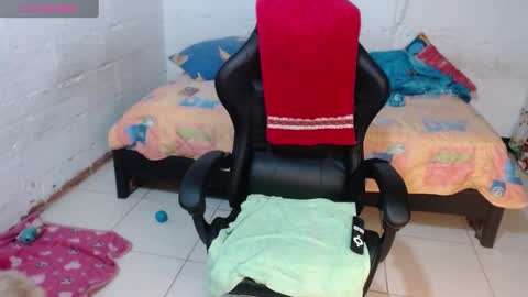 Snapshot of giorgia_xue53 chatting on December 26, 2024, 8:32 pm Mary online show from December 26, 2024, 8:32 pm