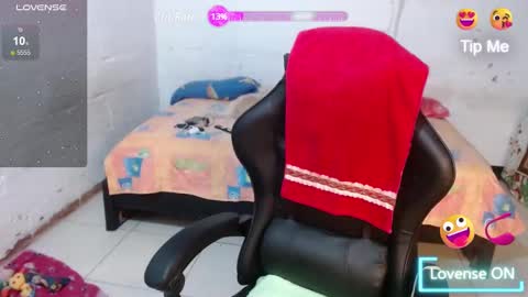 Snapshot of giorgia_xue53 chatting on December 29, 2024, 3:11 am Mary online show from December 29, 2024, 3:11 am