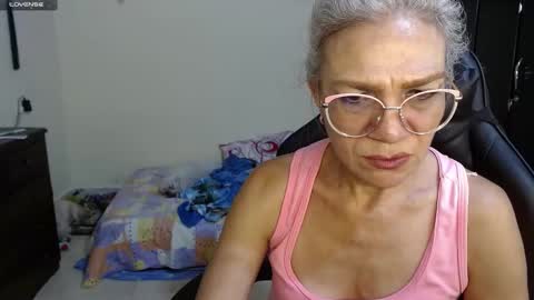 Snapshot of giorgia_xue53 chatting on February 2, 2025, 2:59 am Mary online show from February 2, 2025, 2:59 am