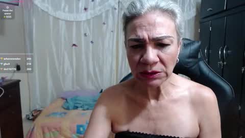 Snapshot of giorgia_xue53 chatting on March 12, 2025, 2:20 am Mary online show from March 12, 2025, 2:20 am