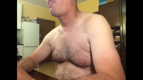 giovanni_1964 online show from May 31, 2026, 2:20 am