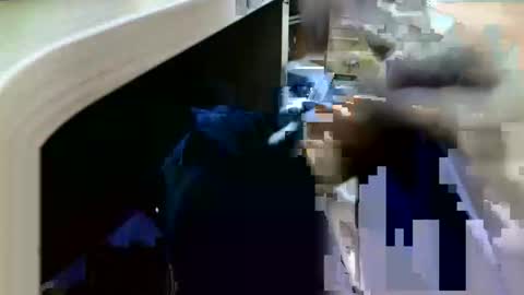 giovet online show from October 12, 2025, 1:54 pm