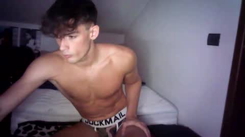 Snapshot of giovyyx chatting on February 14, 2025, 6:19 pm giovyyx online show from February 14, 2025, 6:19 pm