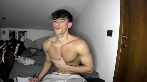 Snapshot of giovyyx chatting on March 2, 2025, 11:20 pm giovyyx online show from March 2, 2025, 11:20 pm