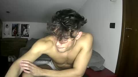 Snapshot of giovyyx chatting on November 5, 2025, 1:55 pm giovyyx online show from November 5, 2025, 1:55 pm