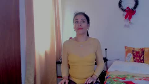 Girasol Walton online show from December 12, 2024, 3:59 pm