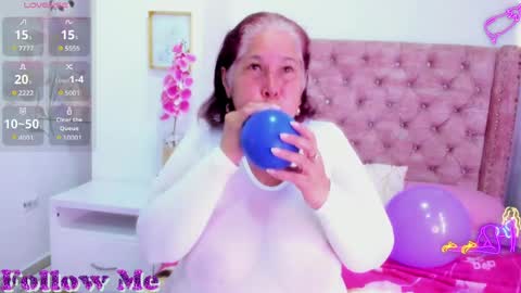 Girl Amada online show from May 14, 2026, 3:19 pm