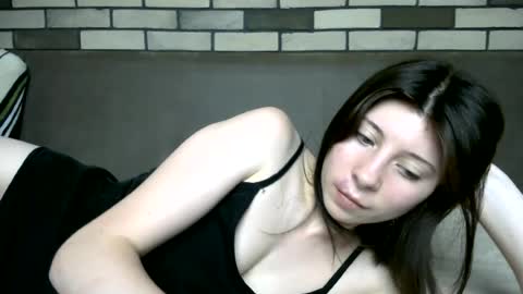 girl_cute007 online show from June 29, 2026, 7:03 pm