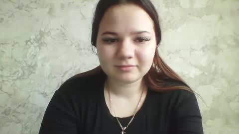 girl_cute07 online show from March 18, 2026, 2:42 pm