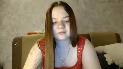 girl_cute07 online show from April 18, 2026, 11:27 pm