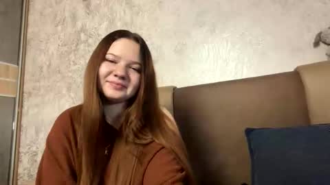 girl_cute07 online show from May 12, 2026, 2:36 pm