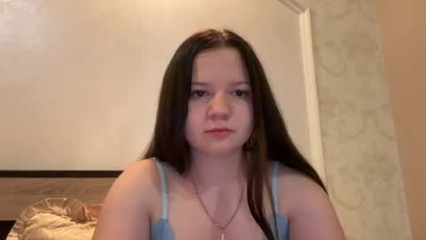 girl_cute07 online show from July 18, 2026, 7:17 pm