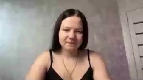 girl_cute07 online show from July 27, 2026, 12:34 pm