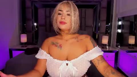 GIRL GRAY online show from July 23, 2026, 7:12 pm