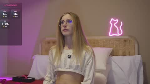 Snapshot of girl_i_am chatting on March 9, 2025, 7:26 pm Nikki online show from March 9, 2025, 7:26 pm