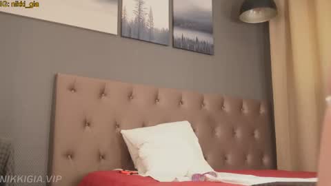 Snapshot of girl_i_am chatting on May 10, 2026, 3:06 pm Nikki online show from May 10, 2026, 3:06 pm