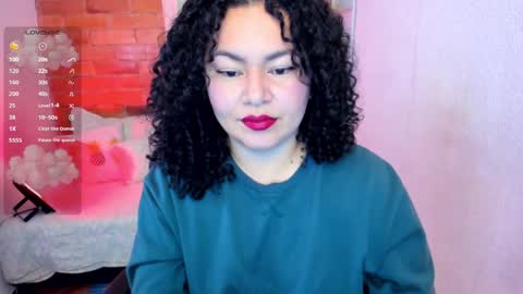 girl_inline online show from February 14, 2025, 11:42 pm