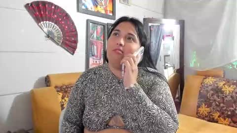 girl_luna_ online show from October 2, 2025, 7:10 pm