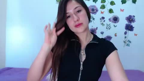 Snapshot of girl_naughty11 chatting on June 12, 2026, 9:35 pm Isabella online show from June 12, 2026, 9:35 pm