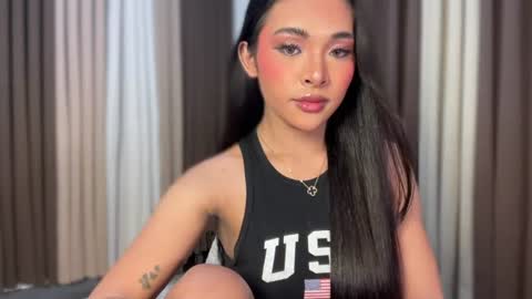 queen ronna online show from June 26, 2026, 6:51 am