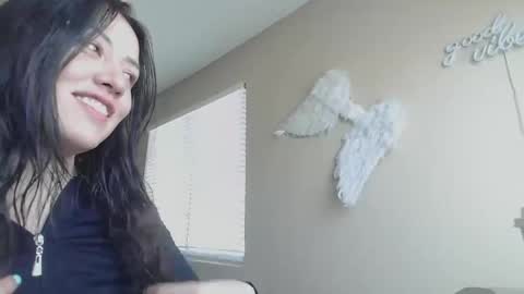 Jasmine online show from June 6, 2026, 3:39 pm