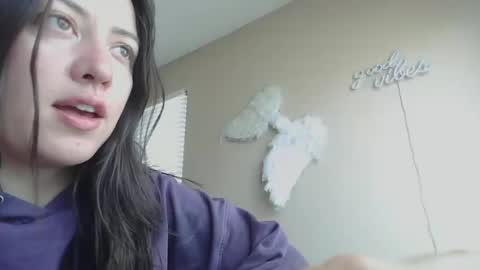 Jasmine online show from July 6, 2026, 3:47 pm
