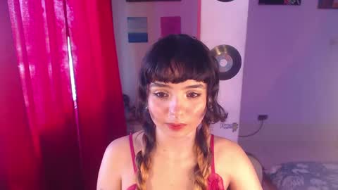 Snapshot of girlredkush chatting on January 7, 2025, 7:06 pm Ann online show from January 7, 2025, 7:06 pm