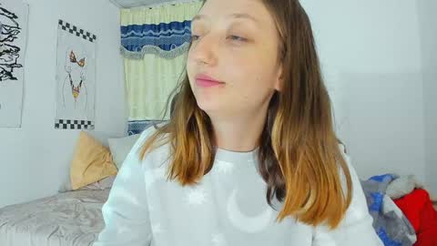 Snapshot of girlsativa chatting on December 27, 2024, 2:04 am Maze Thumbs up online show from December 27, 2024, 2:04 am