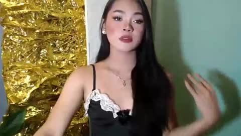 Precious online show from October 5, 2025, 12:14 pm