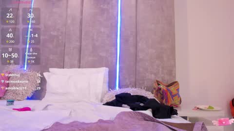     online show from February 5, 2025, 5:09 pm