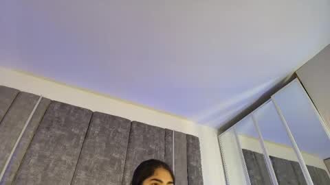 Snapshot of giselamaru chatting on May 18, 2026, 10:10 am online show from May 18, 2026, 10:10 am