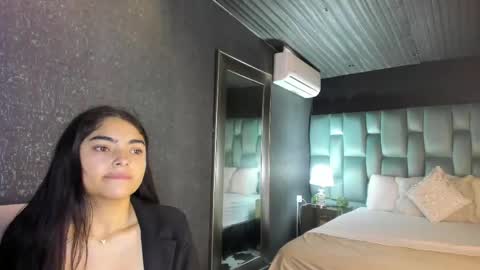 Snapshot of giselamaru chatting on June 8, 2026, 12:38 pm online show from June 8, 2026, 12:38 pm