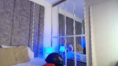     online show from July 22, 2026, 10:51 am