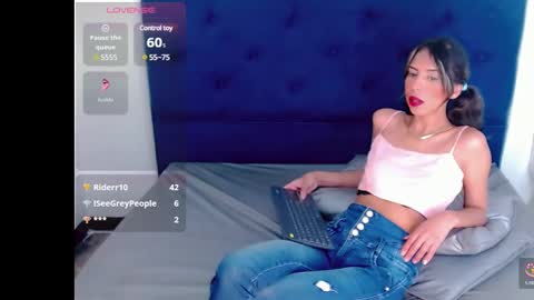 Gisel online show from January 8, 2025, 4:44 am