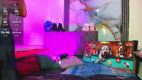 Snapshot of gisele_fox chatting on May 23, 2026, 7:18 pm Gisel online show from May 23, 2026, 7:18 pm