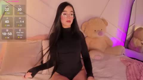 GisellePalmer  online show from June 20, 2026, 6:44 pm