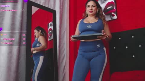 Snapshot of gissellsaenz chatting on January 26, 2025, 1:09 am Gissell Saenz online show from January 26, 2025, 1:09 am