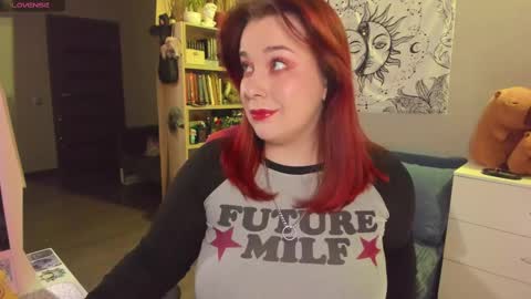 Snapshot of gitera_ chatting on February 9, 2025, 7:30 pm AlexaMillis online show from February 9, 2025, 7:30 pm