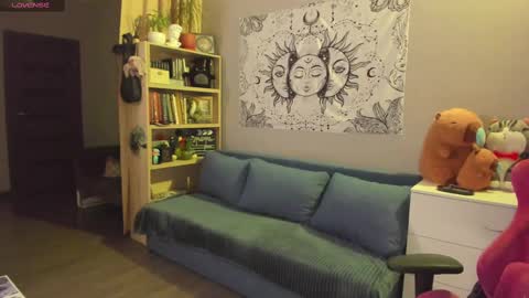 Snapshot of gitera_ chatting on February 9, 2025, 10:32 pm AlexaMillis online show from February 9, 2025, 10:32 pm