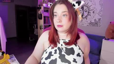 Snapshot of gitera_ chatting on February 20, 2025, 7:41 pm AlexaMillis online show from February 20, 2025, 7:41 pm