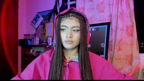 Giulietta online show from December 18, 2024, 7:04 am